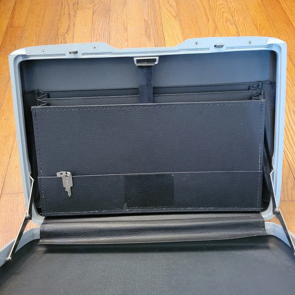Samsonite 18